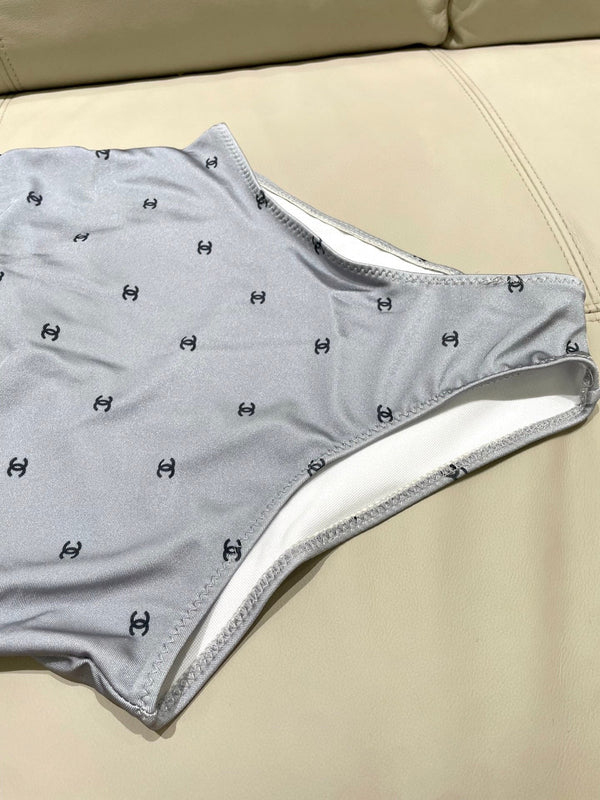 CC BIKINI SWIMSUIT SET IN GREY AND BLACK 593032