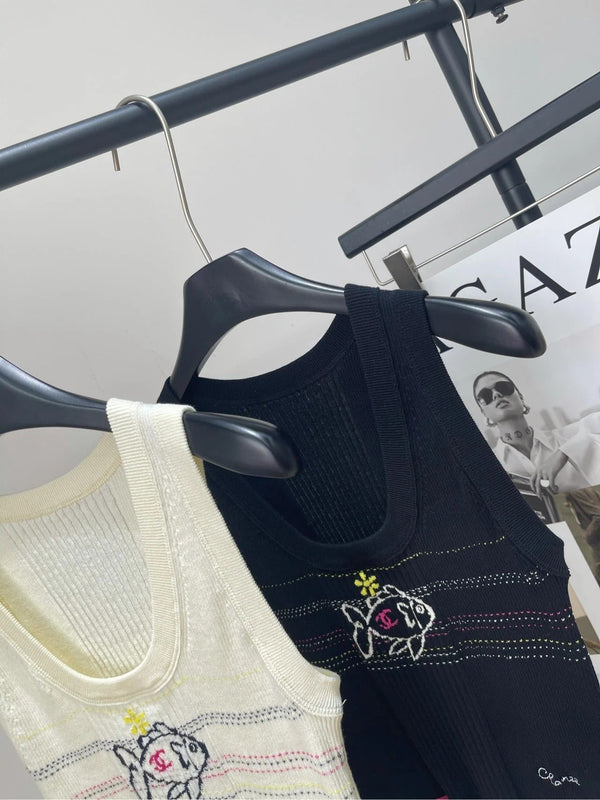 CHANEL SLEEVELESS KNIT TOP 273202