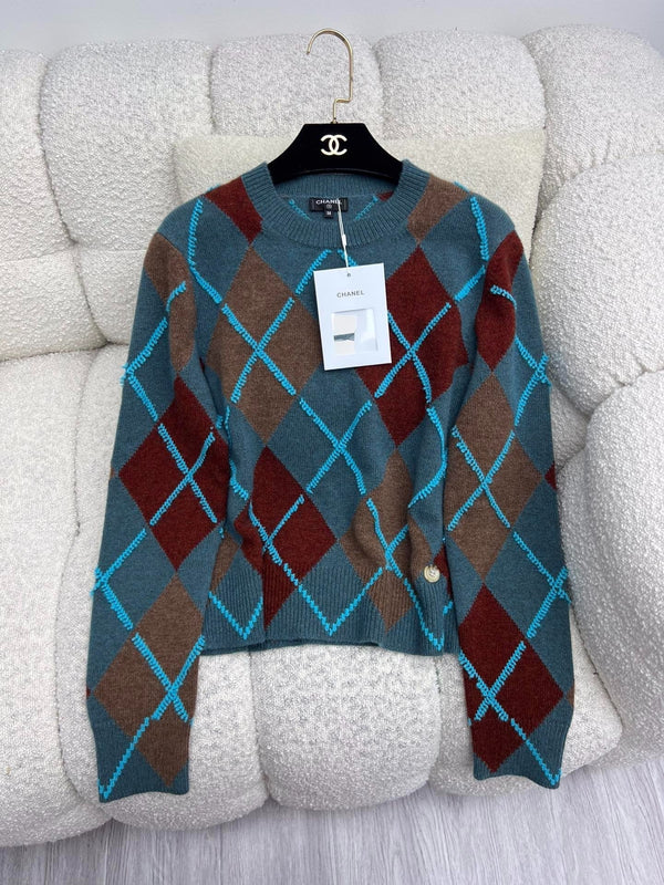 CHANEL 25S ROUND NECK SWEATER SET STYLE 254