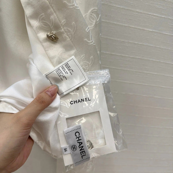 CHANEL ROUND-NECK JACKET 276094