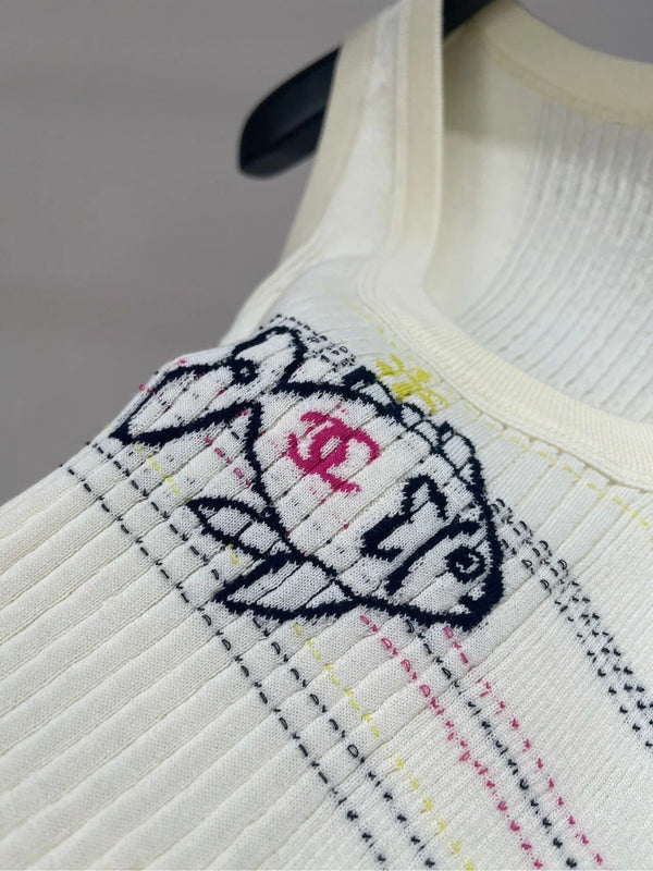 CHANEL SLEEVELESS KNIT TOP 273202