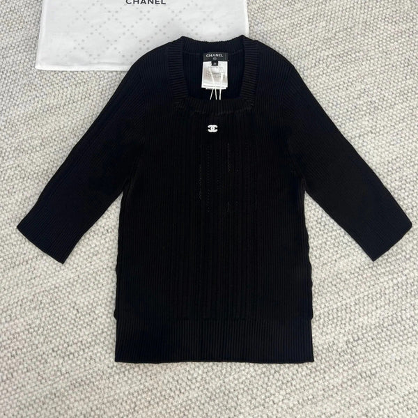 CHANEL KNIT TOP STYLE 22