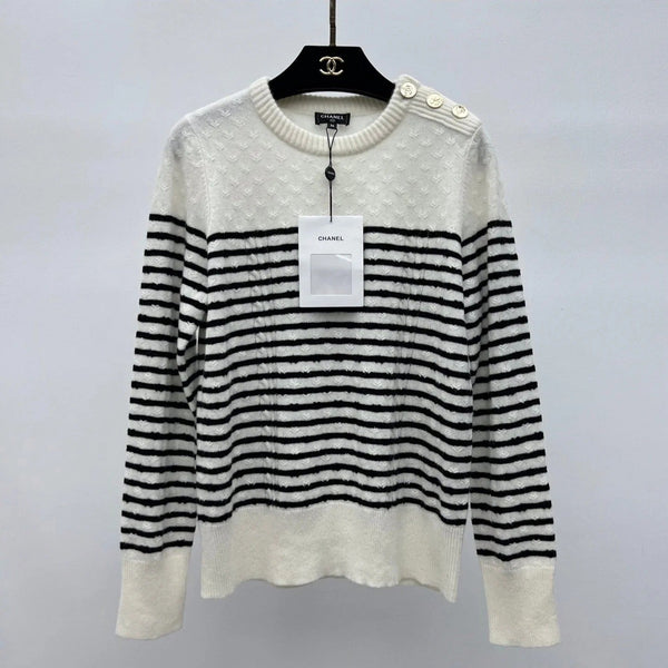 CHANEL 25S SWEATER STYLE 166