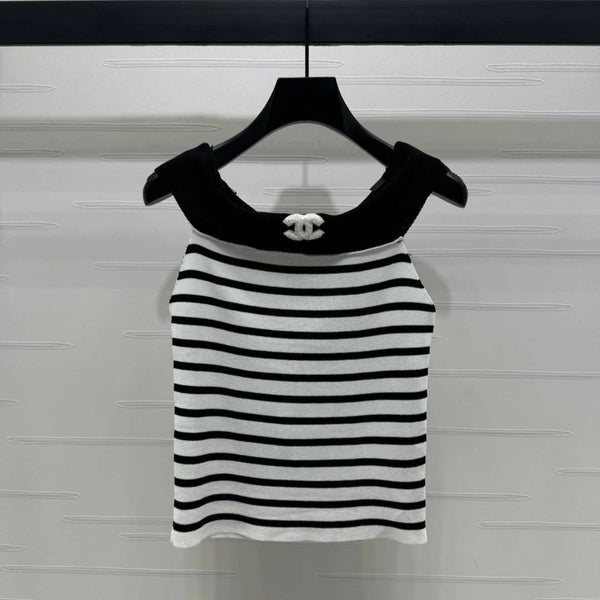 CHANEL CUT-OUT KNIT TOP 269503