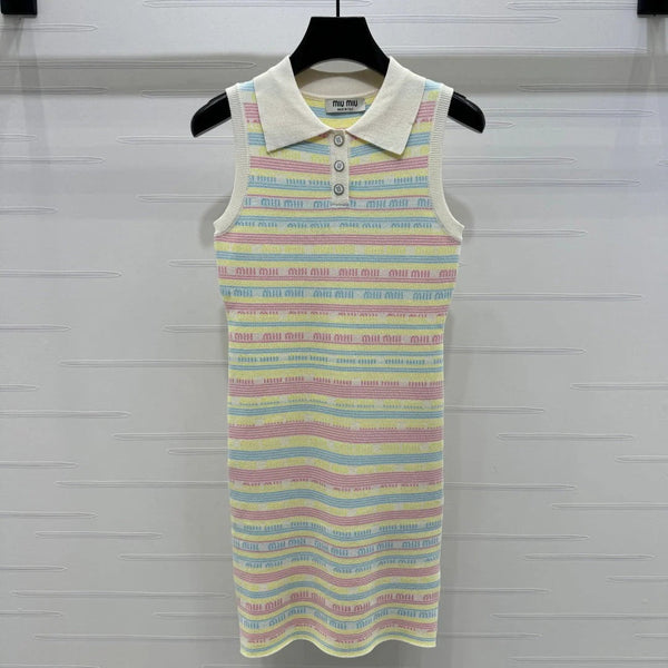 ABITO SENZA MANICHE CON COLLETTO MIUMIU 274939