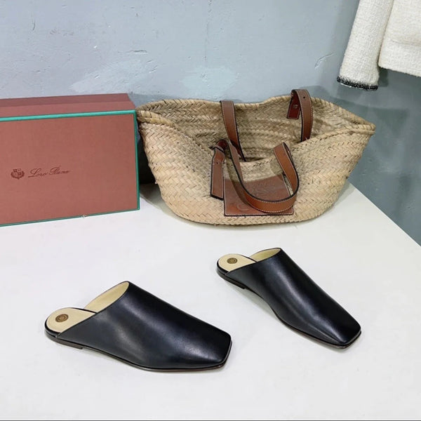 FLAT BUBBLE IN BLACK LAMBSKIN