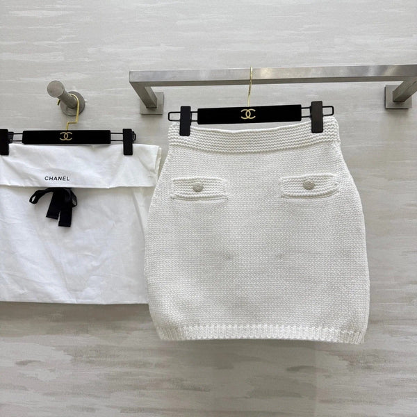 CHANEL 25S MINI SKIRT STYLE 239