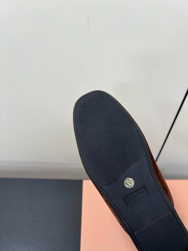 BOW MULES IN CHOCOLATE SUEDE