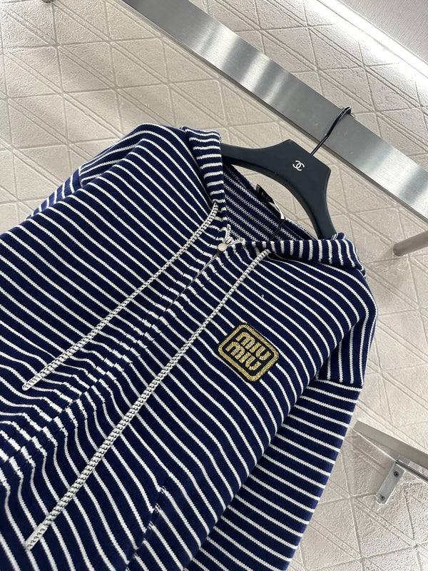 MIUMIU FLEECE HOODED JACKET STYLE 95