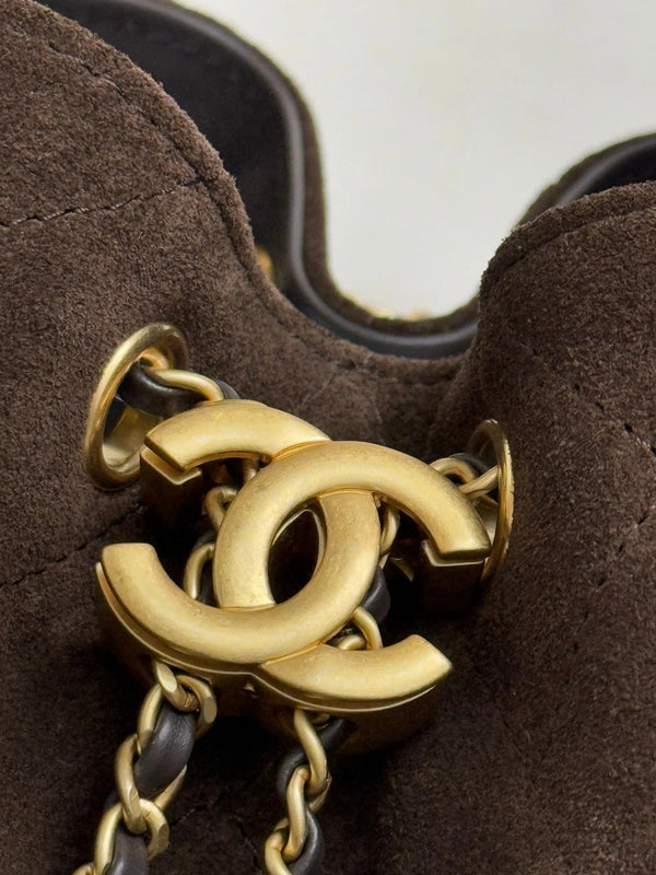 CHANEL 25S HOBO BAG 40 CM IN DARK BROWN SUEDE WITH GOLD HARDWARE