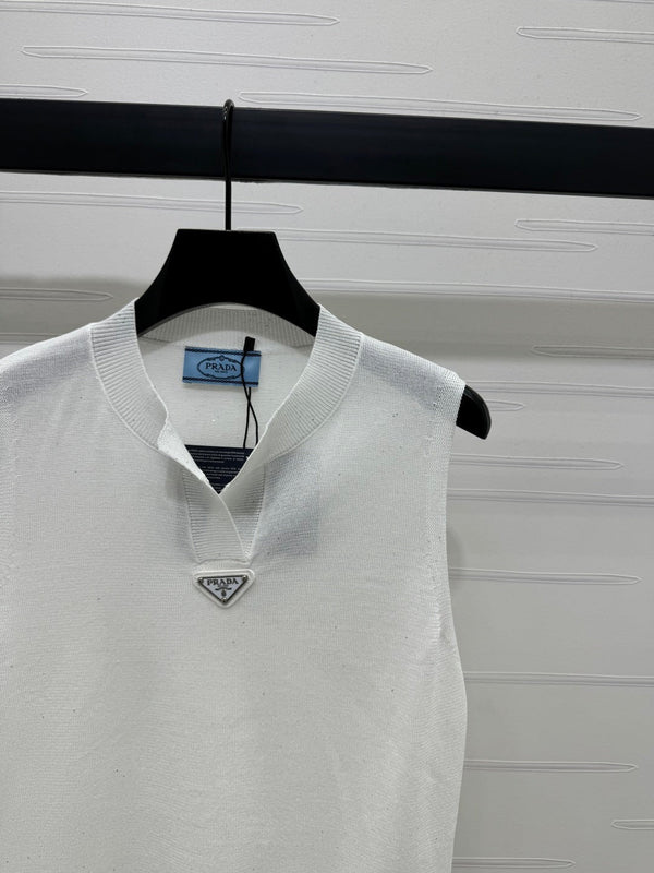 PRADA SEQUIN-EMBELLISHED V-NECK KNIT TANK BLAZER 274810