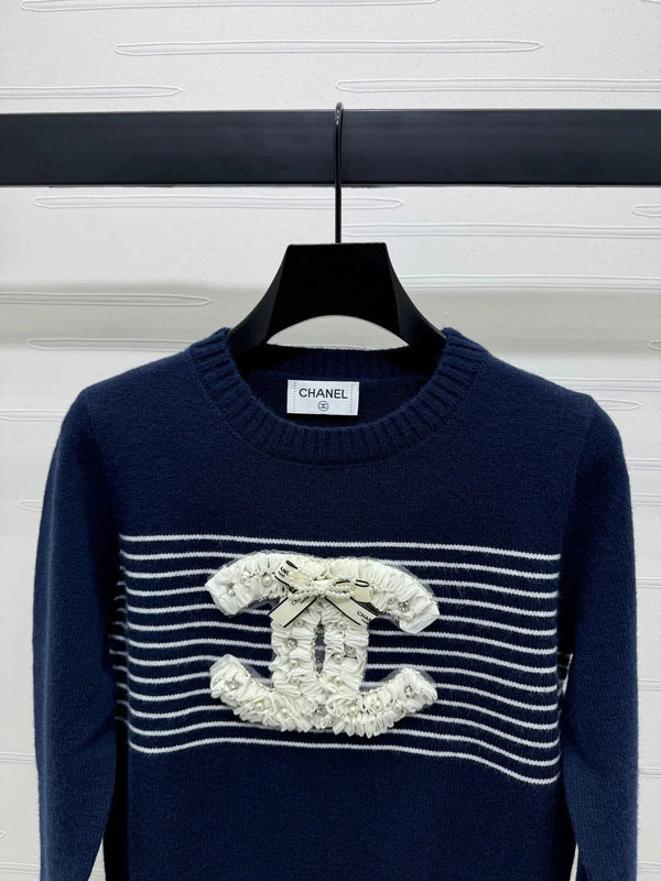 CHANEL CREW NECK LONG-SLEEVE KNIT SWEATER 274954