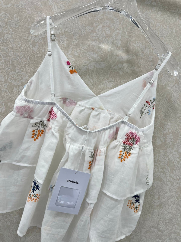 CHANEL RUFFLED SPAGHETTI STRAP TOP 272286