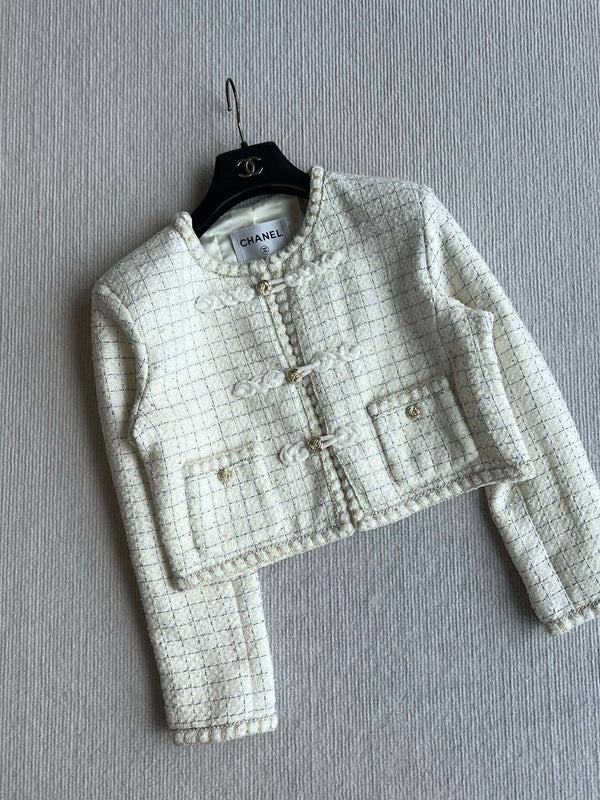 CHANEL WOOL COAT STYLE 9