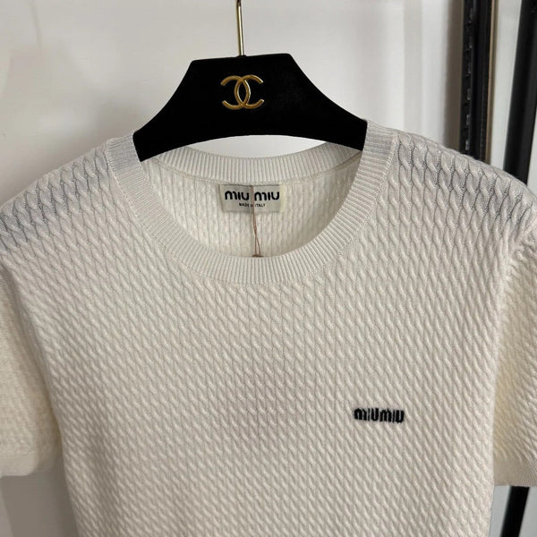 MIUMIU SHORT-SLEEVE KNIT TOP STYLE 421