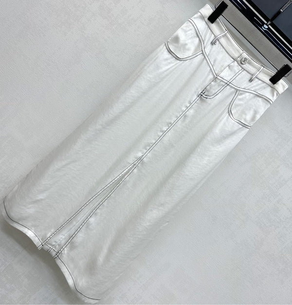 CHANEL HIGH-WAIST SKIRT WITH CUT-OUT HEM 274762