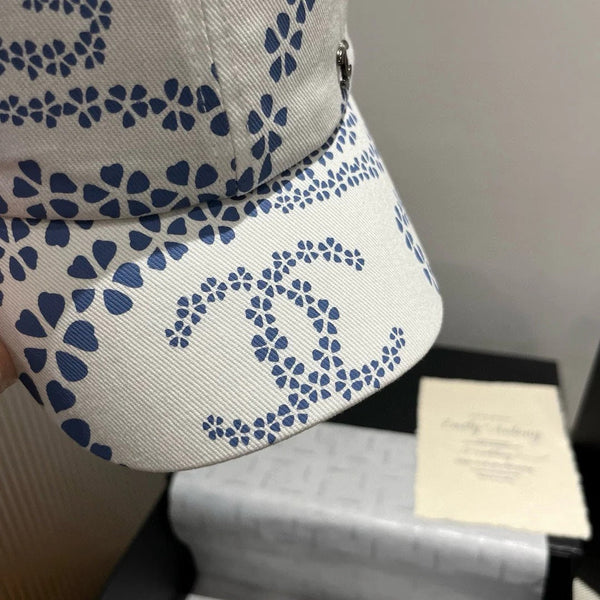 BASEBALL HAT WHITE PATTERN 674029