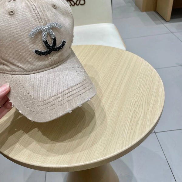 BASEBALL HAT WITH LOGO WARM GRAY IN JEAN 674123