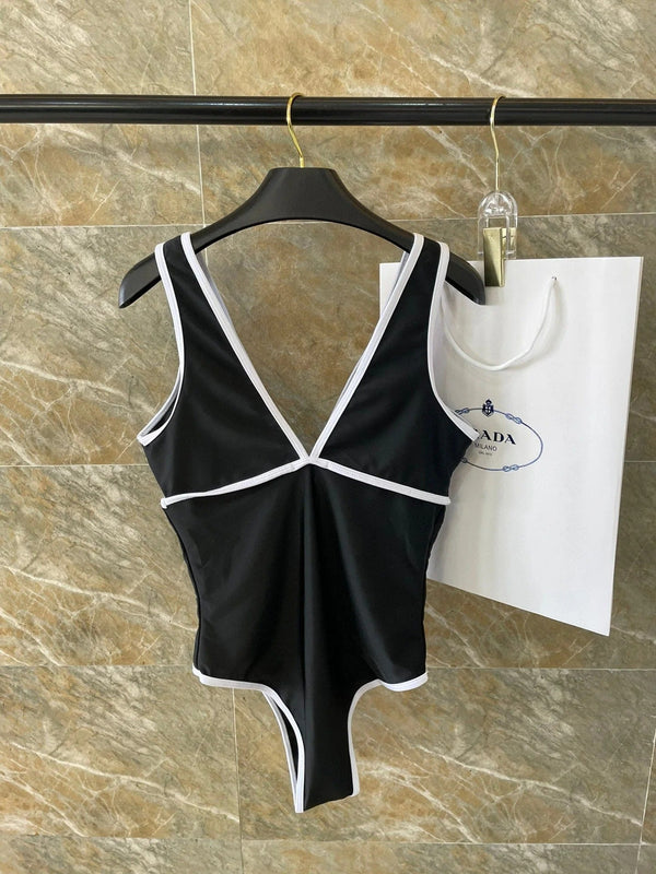 CC BIKINI SWIMSUIT SET IN BLACK AND WHITE TRIM 613725