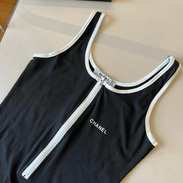 CC BIKINI SWIMSUIT SET IN BLACK AND WHITE TRIM 625973