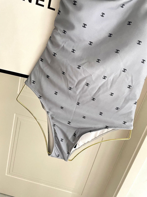 CC BIKINI SWIMSUIT SET IN GREY AND BLACK 593032