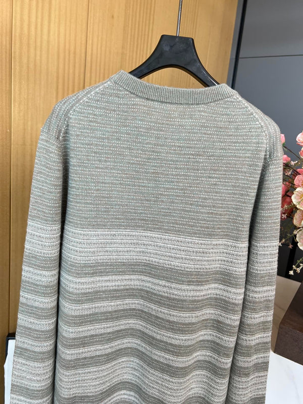 LP CREW NECK SWEATER STYLE 158