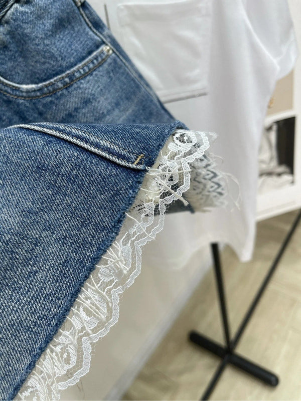 MIUMIU PATCHED DENIM SKIRT WITH LACE 275946