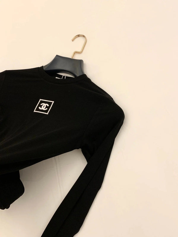 CHANEL 25S LONG SLEEVE T SHIRT STYLE 105
