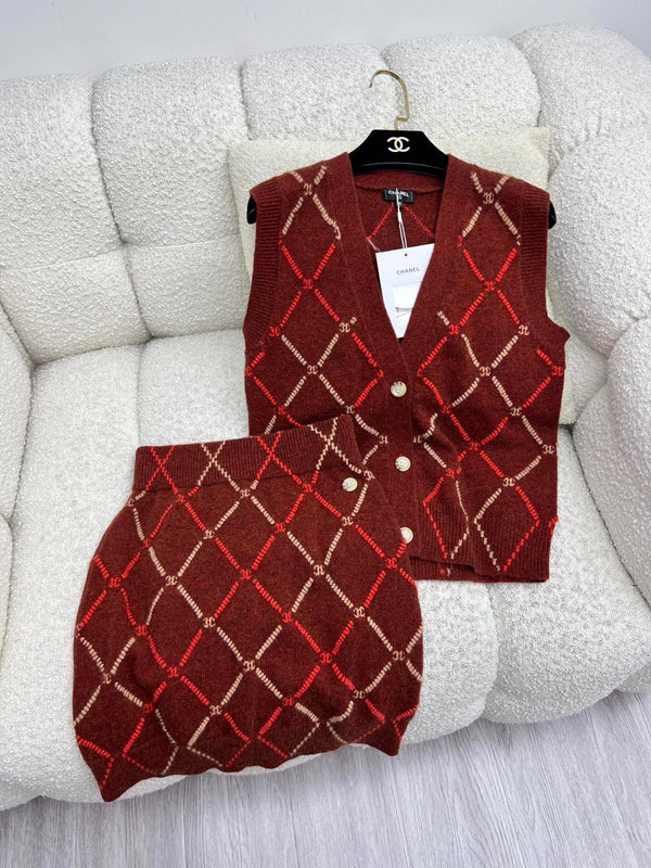 CHANEL 25S SET KNIT VEST STYLE 256