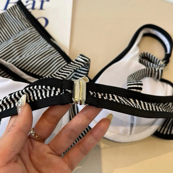 CC BIKINI SWIMSUIT SET IN BLACK AND WHITE STRIPES 599111