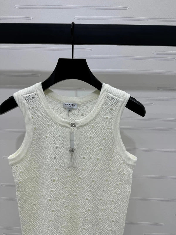 CHANEL SHORT-SLEEVE OPEN-KNIT TOP 274861