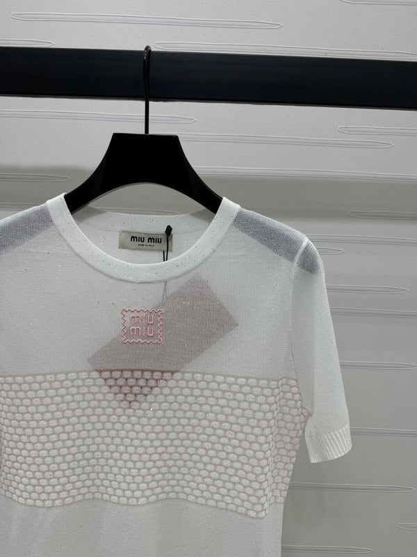 MIUMIU SHORT-SLEEVE EMBROIDERED LOGO T-SHIRT 269462