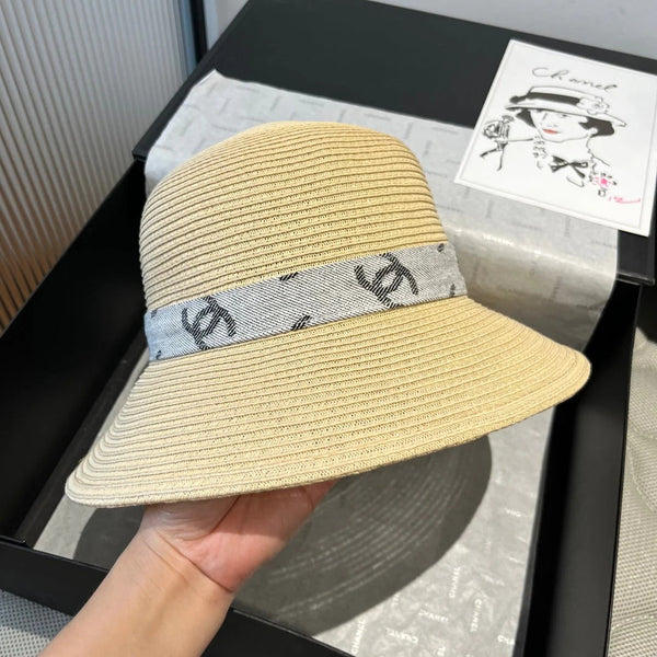 STRAW BUCKET HAT IN BEIGE WITH RIBBON BOW 673979