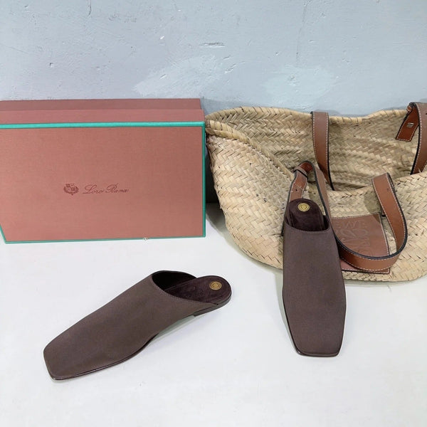 FLAT BUBBLE IN BROWN CANVAS