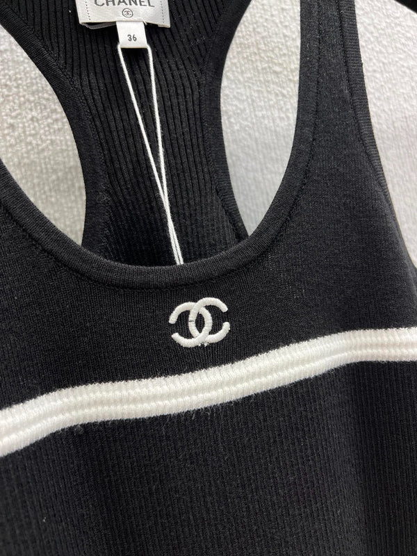 CHANEL SLEEVELESS TOP STYLE 66