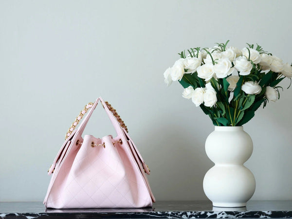 CHANEL 25S HOBO BAG 30 CM IN LIGHT PINK LAMBSKIN WITH GOLD HARDWARE