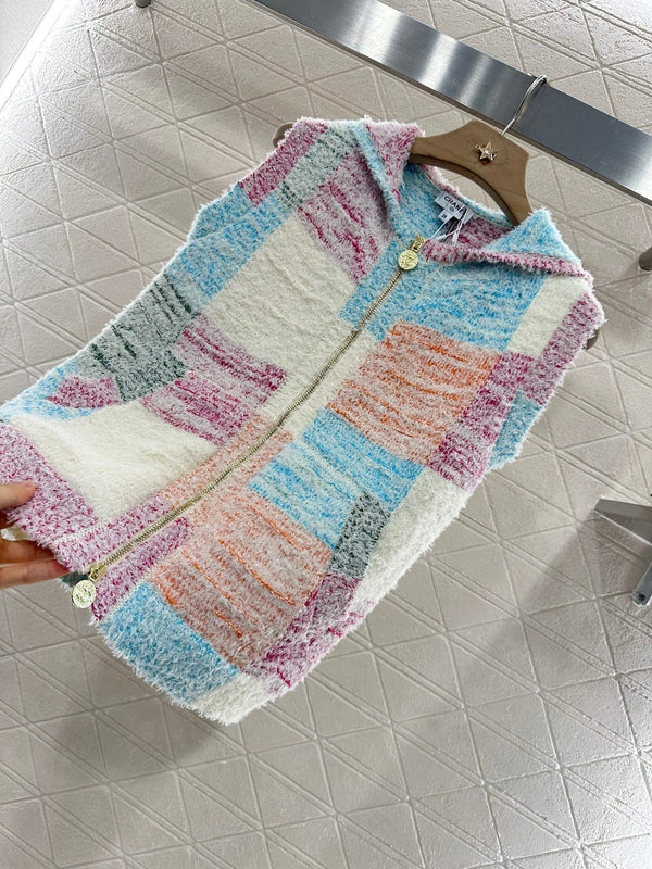 CHANEL SLEEVELESS KNIT HOODIE 276505