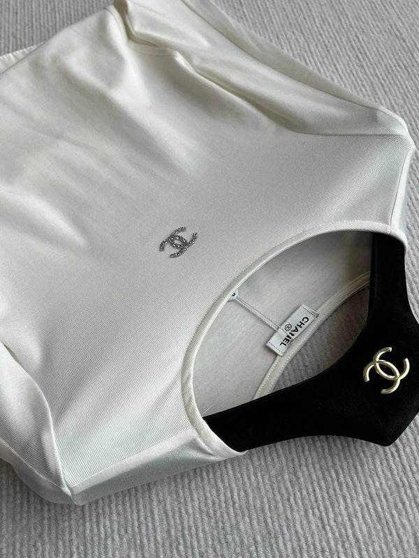CHANEL LONG-SLEEVE T-SHIRT STYLE 28