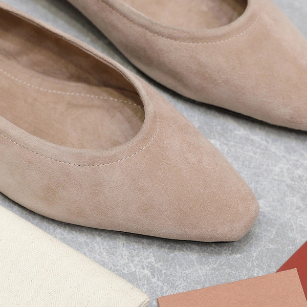 Classic Ballet Shoes In Beige Suede
