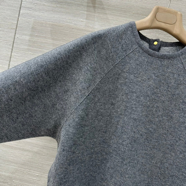LP CREWNECK SWEATER STYLE 143