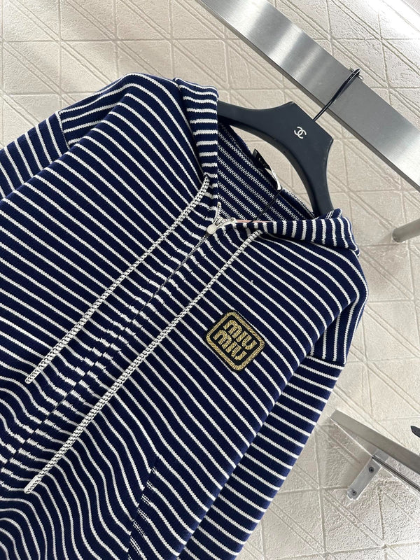 MIUMIU FLEECE HOODED JACKET STYLE 95