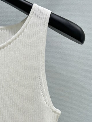 Miu Miu 2025 Gilet senza maniche con scollo rotondo in viscosa bianca