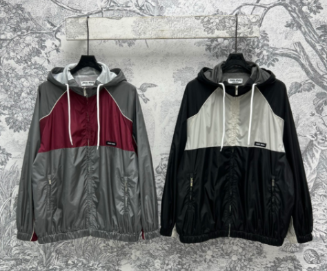 Giacca in nylon e poliestere coordinata Miu Miu 25