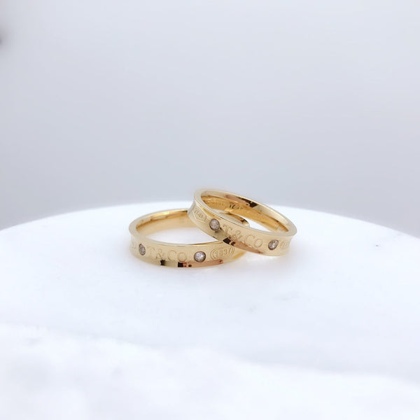 ANELLO CON DOPPIO DIAMANTE