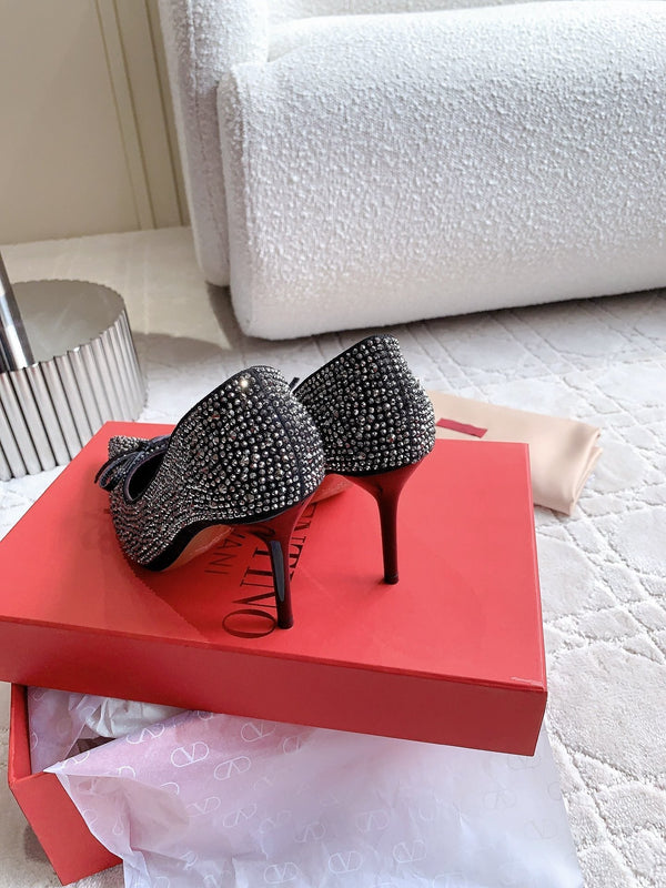 Décolleté con tacco alto e cristalli, 10 cm, nere con cristalli