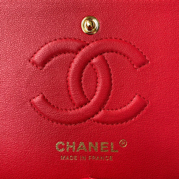 Medium Classic Flap Bag 23cm Red Lambskin Gold Hardware