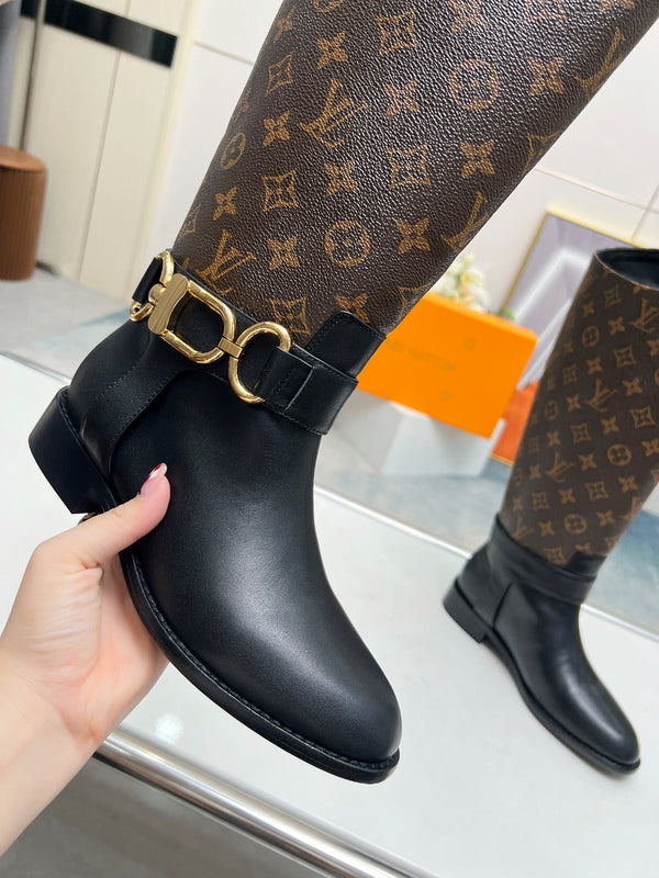 Stivale alto piatto LV Westside 40mm in pelle di agnello monogramma marrone scuro