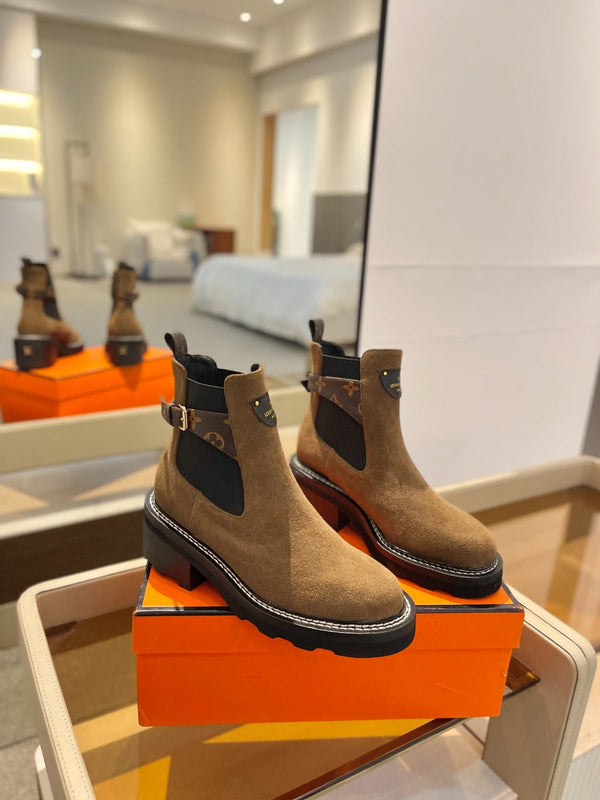 Stivaletto LV Beaubourg 50mm in pelle scamosciata marrone gialla