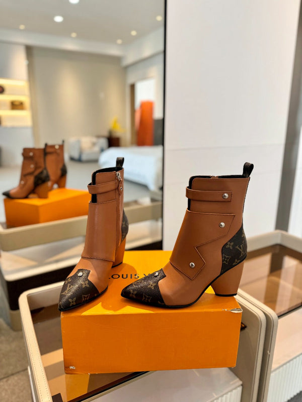 Stivaletto LV Trinity 75mm in pelle di vitello monogrammata arancione marrone