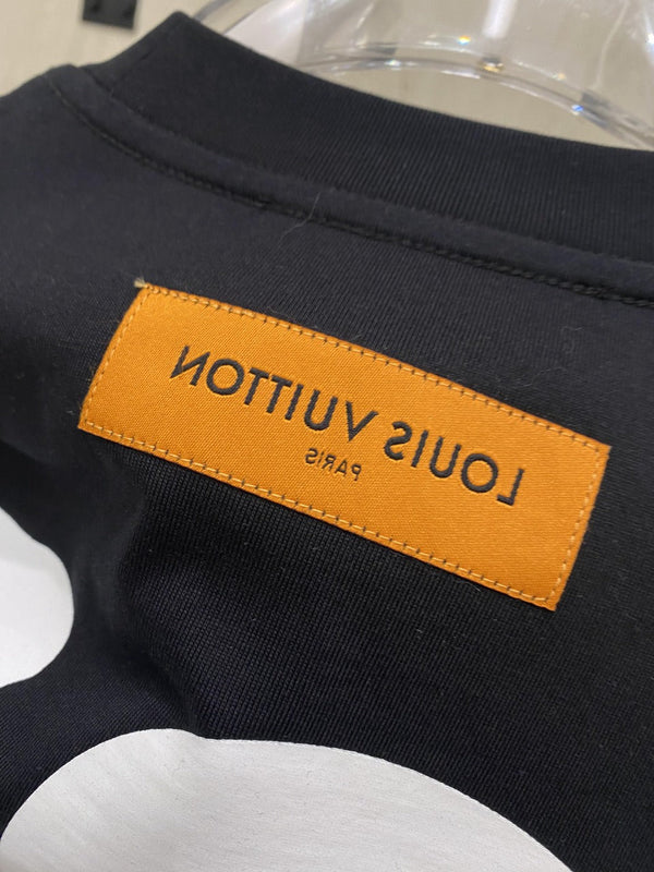 LV T-SHIRT IN BLACK COTTON 239616